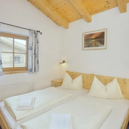 Tatil Evi Schoeneben Heidi's Alm Huette Wald im Pinzgau