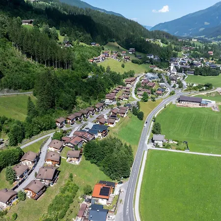 Schoeneben Heidi's Alm Huette Dom wakacyjny Wald im Pinzgau