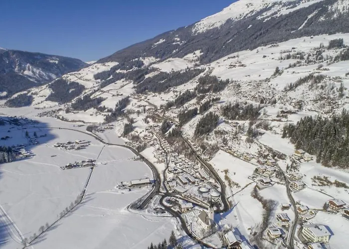 Schoeneben Heidi's Alm Huette Hébergement de vacances