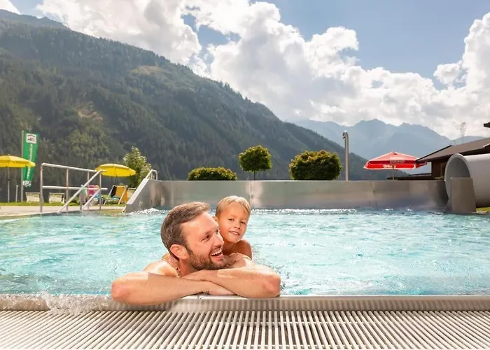 Schoeneben Heidi's Alm Huette